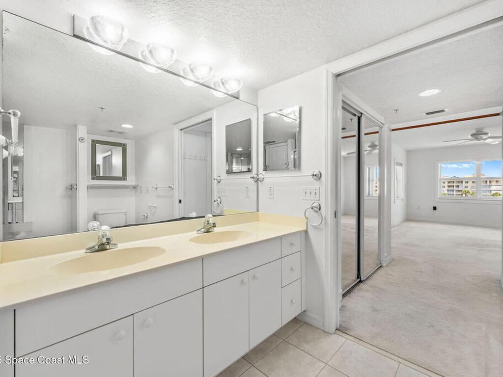 8931 Lake Drive, Cape Canaveral, FL 32920