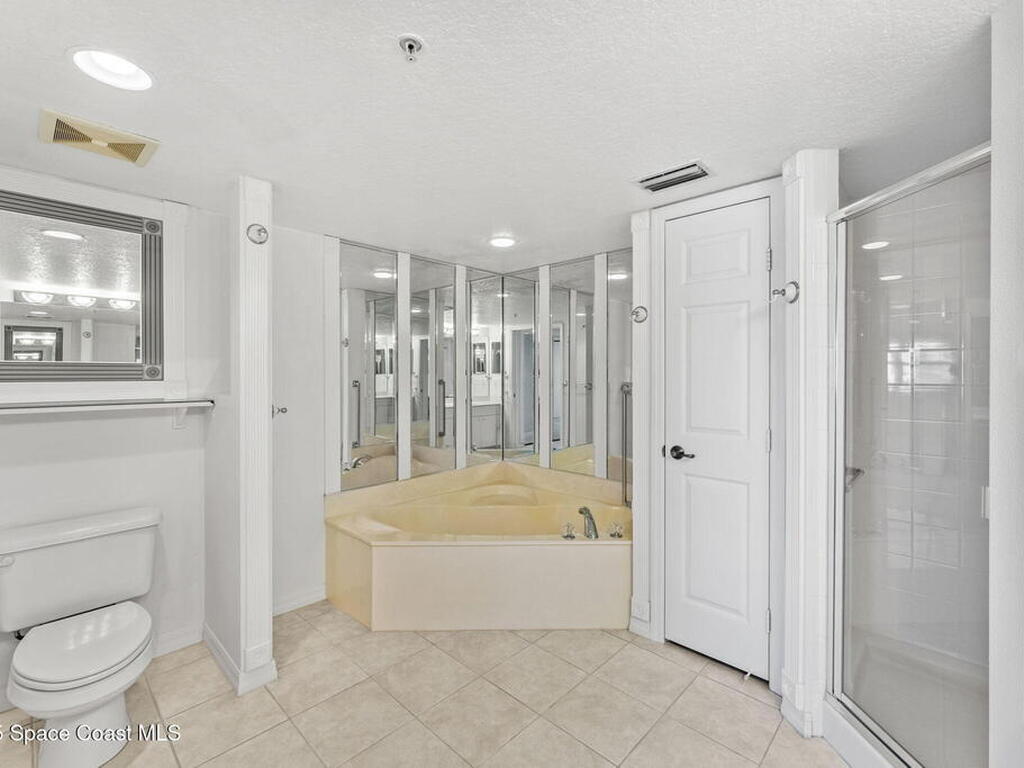 8931 Lake Drive, Cape Canaveral, FL 32920