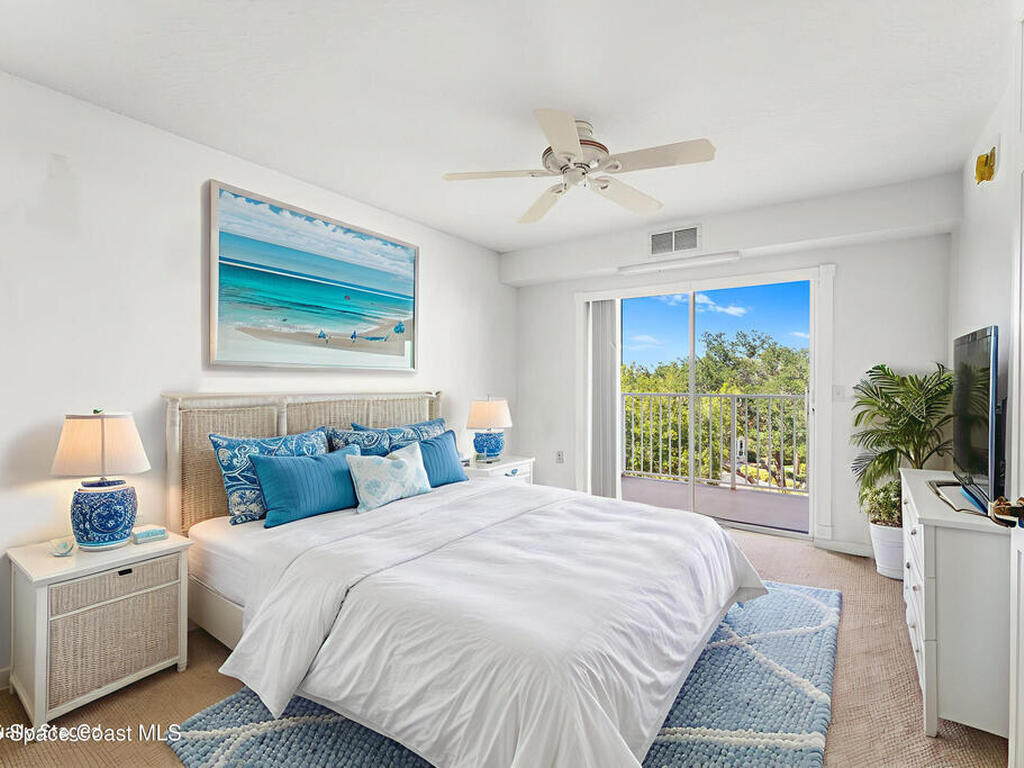 8931 Lake Drive, Cape Canaveral, FL 32920