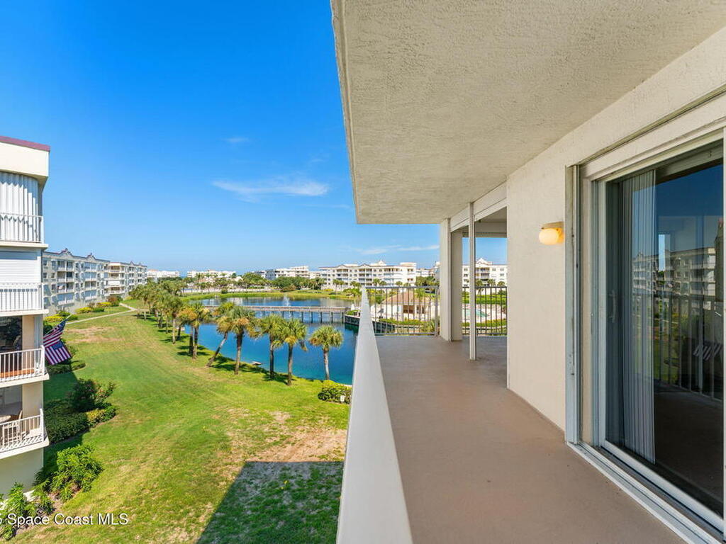 8931 Lake Drive, Cape Canaveral, FL 32920