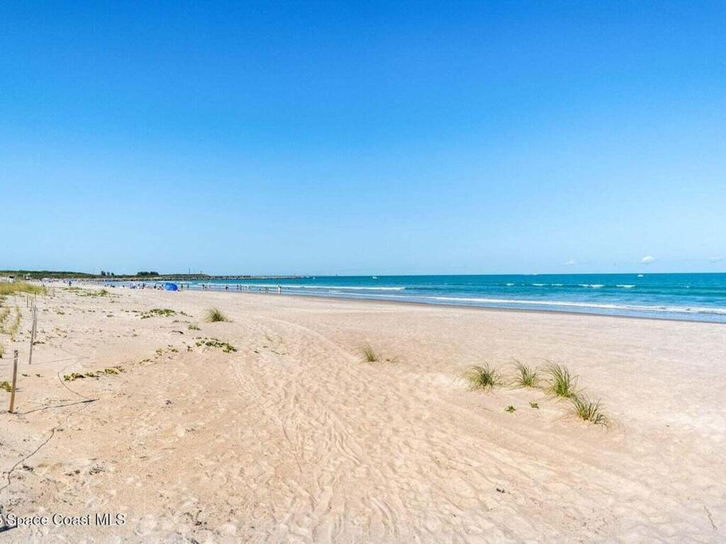 8931 Lake Drive, Cape Canaveral, FL 32920