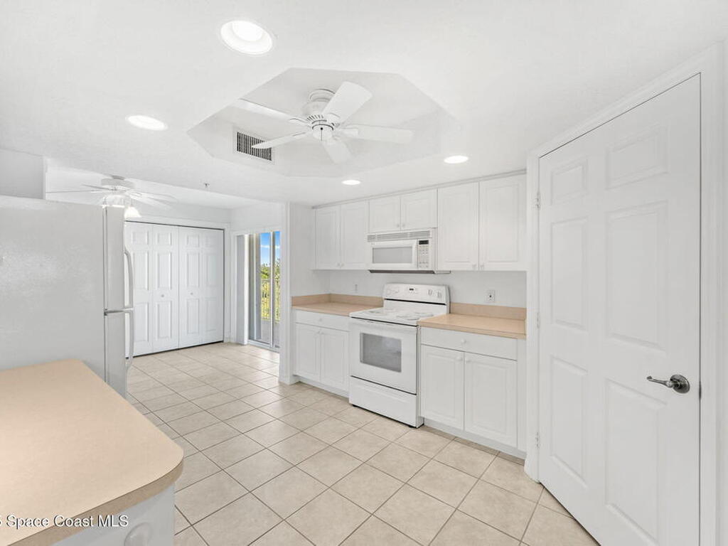 8931 Lake Drive, Cape Canaveral, FL 32920