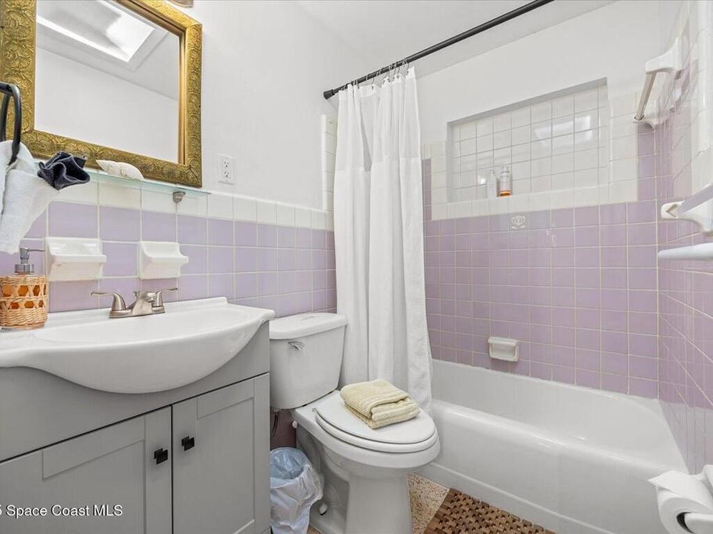 936 Santa Cruz Road, Cocoa Beach, FL 32931