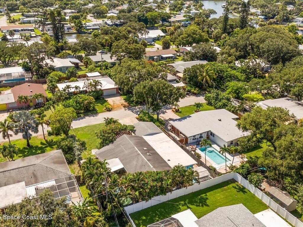 936 Santa Cruz Road, Cocoa Beach, FL 32931