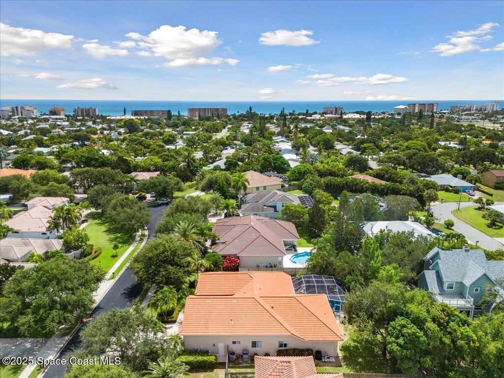 327 Southampton Drive, Indialantic, FL 32903