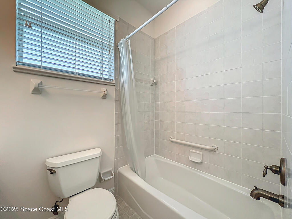 9860 Riverview Drive, Sebastian, FL 32976