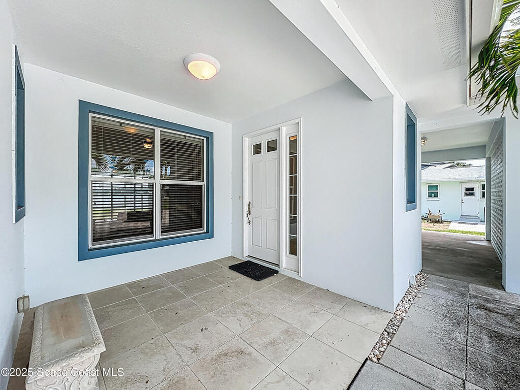 9860 Riverview Drive, Sebastian, FL 32976