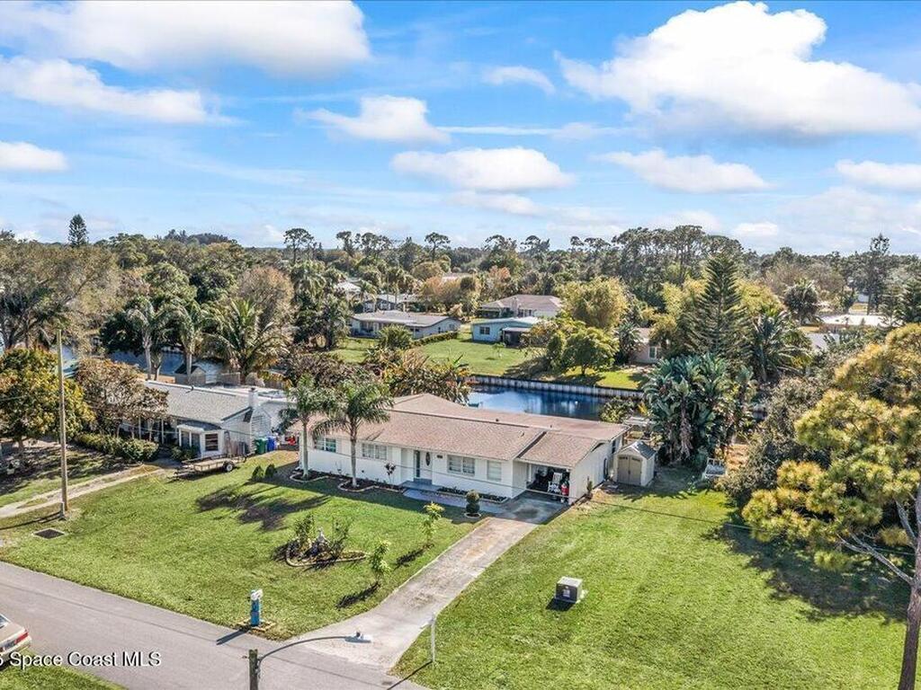 573 Wimbrow Drive, Sebastian, FL 32958