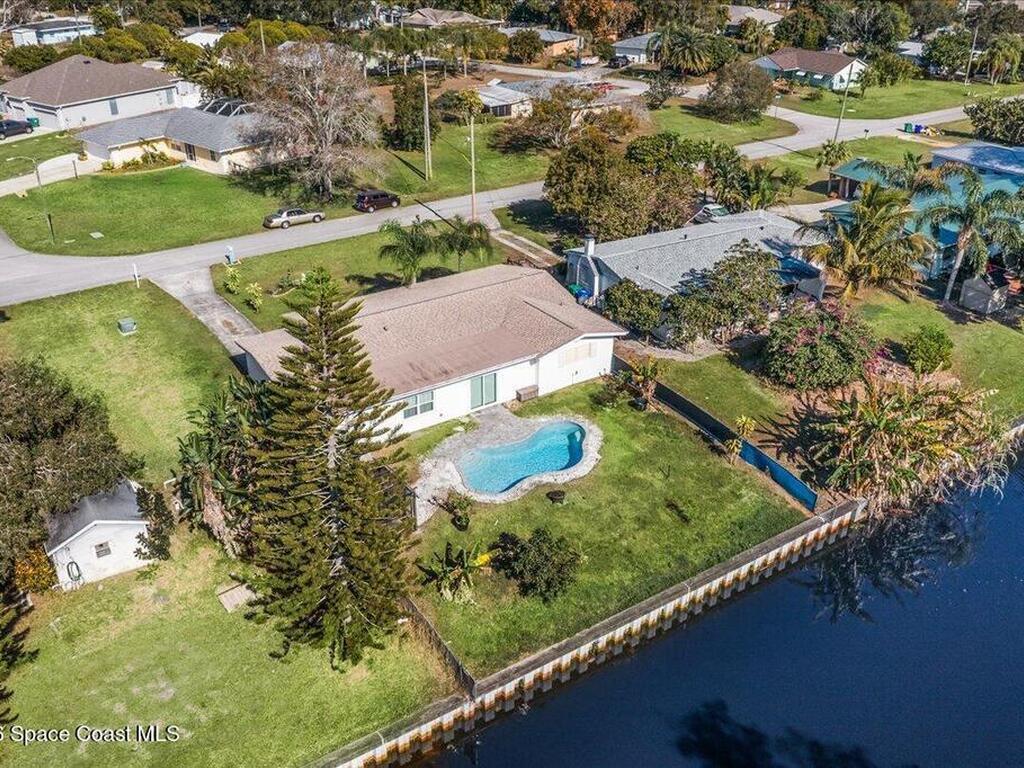 573 Wimbrow Drive, Sebastian, FL 32958