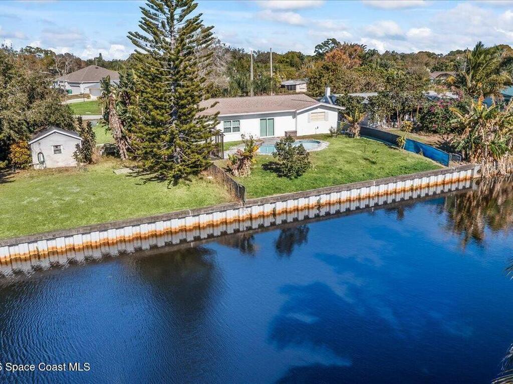 573 Wimbrow Drive, Sebastian, FL 32958