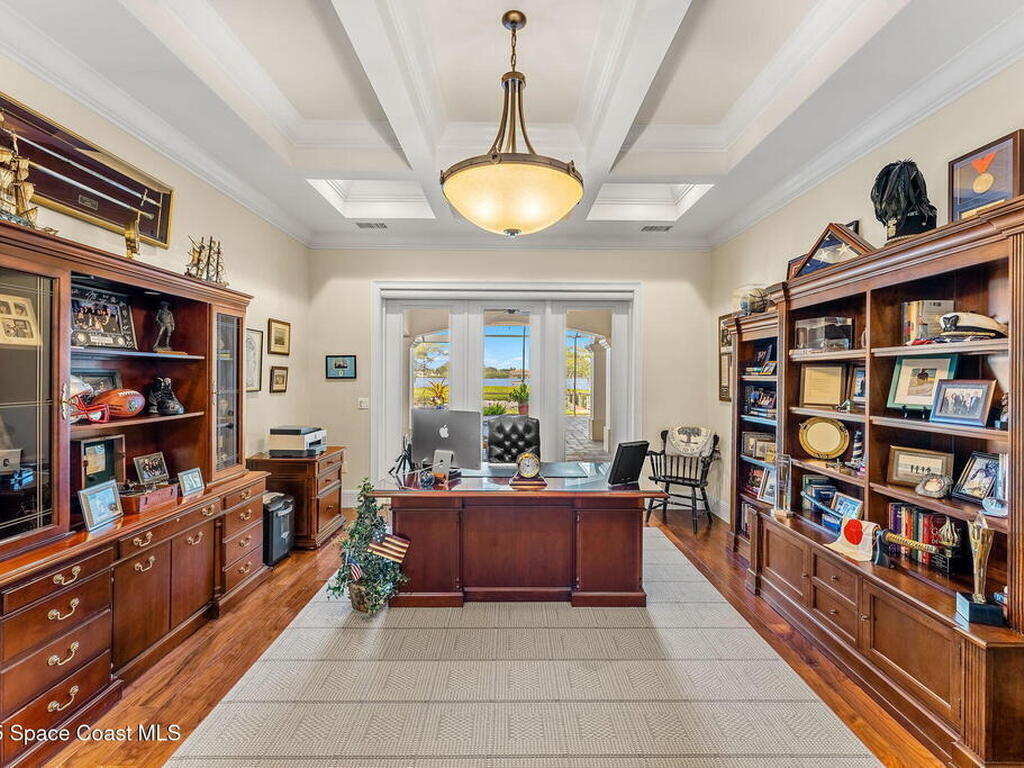 257 Lansing Island Drive, Satellite Beach, FL 32937
