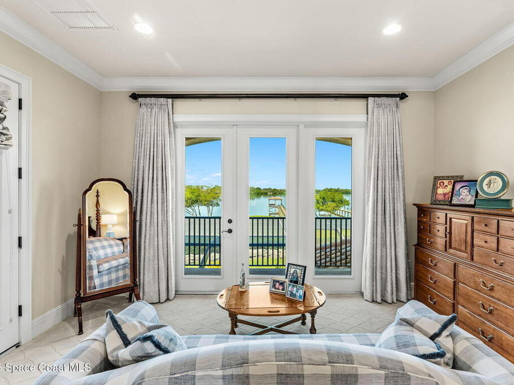 257 Lansing Island Drive, Satellite Beach, FL 32937