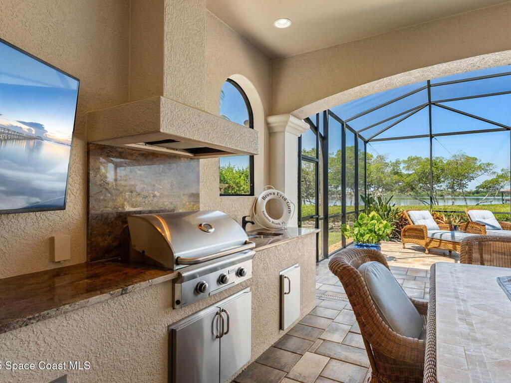 257 Lansing Island Drive, Satellite Beach, FL 32937