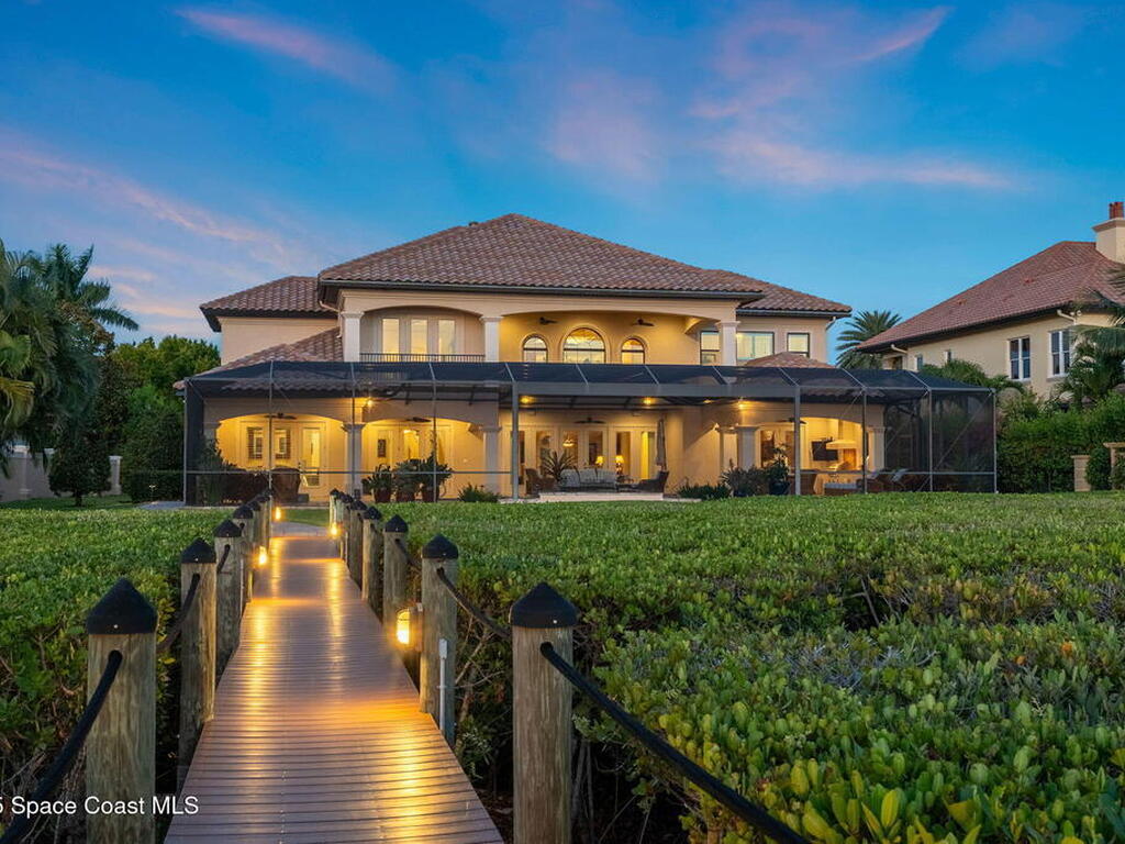 257 Lansing Island Drive, Satellite Beach, FL 32937