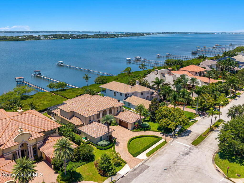 257 Lansing Island Drive, Satellite Beach, FL 32937