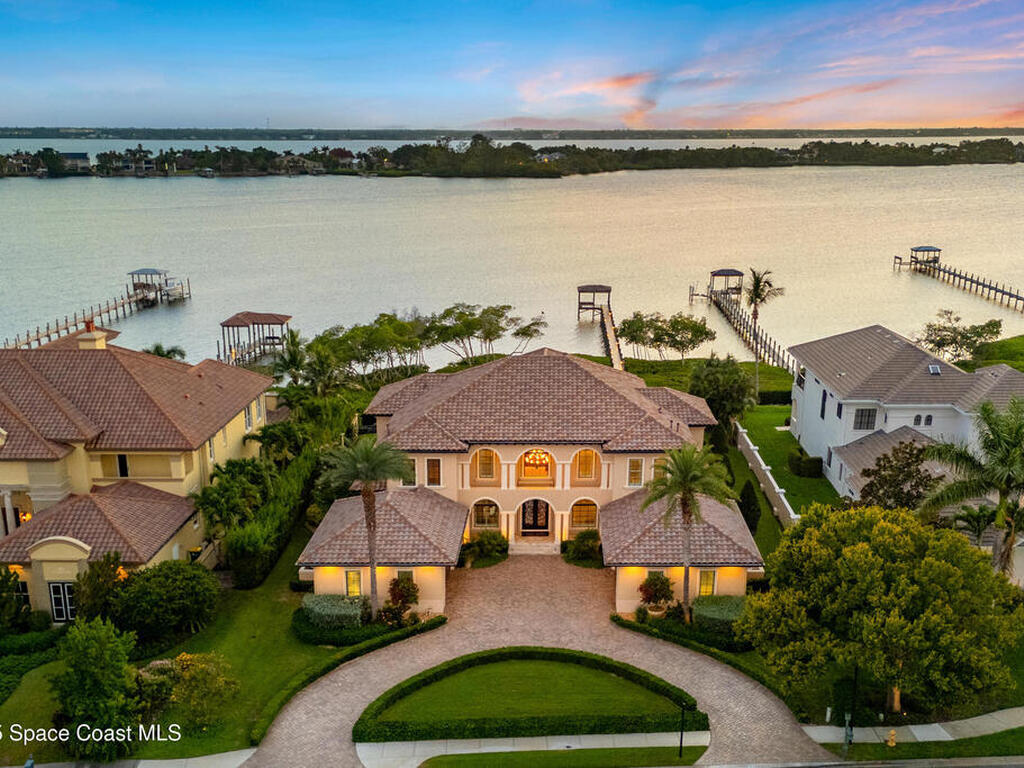 257 Lansing Island Drive, Satellite Beach, FL 32937
