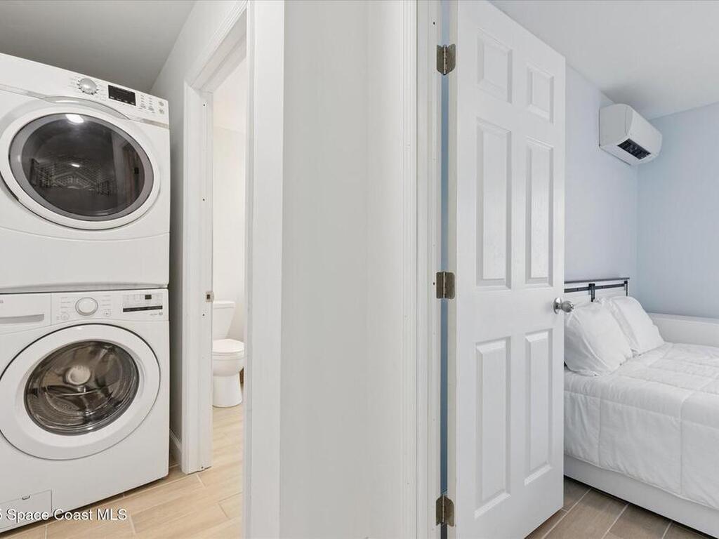 104 W Osceola Lane, Cocoa Beach, FL 32931