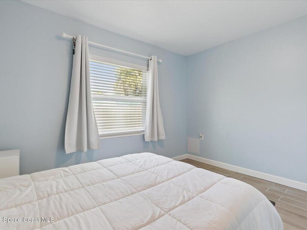 104 W Osceola Lane, Cocoa Beach, FL 32931