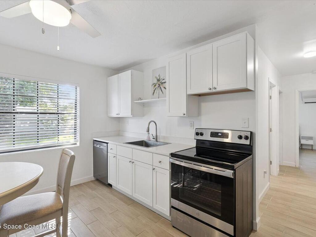 104 W Osceola Lane, Cocoa Beach, FL 32931