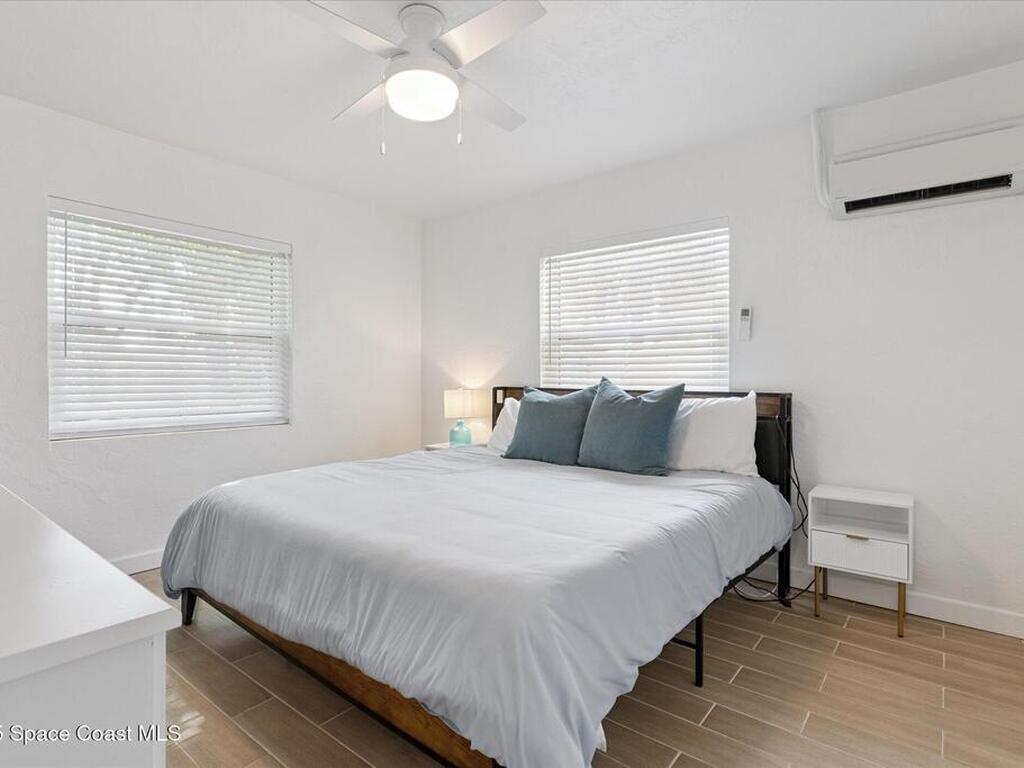 104 W Osceola Lane, Cocoa Beach, FL 32931