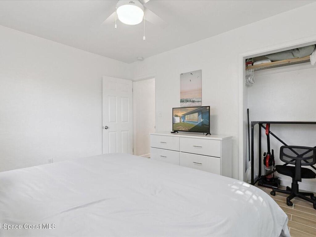 104 W Osceola Lane, Cocoa Beach, FL 32931