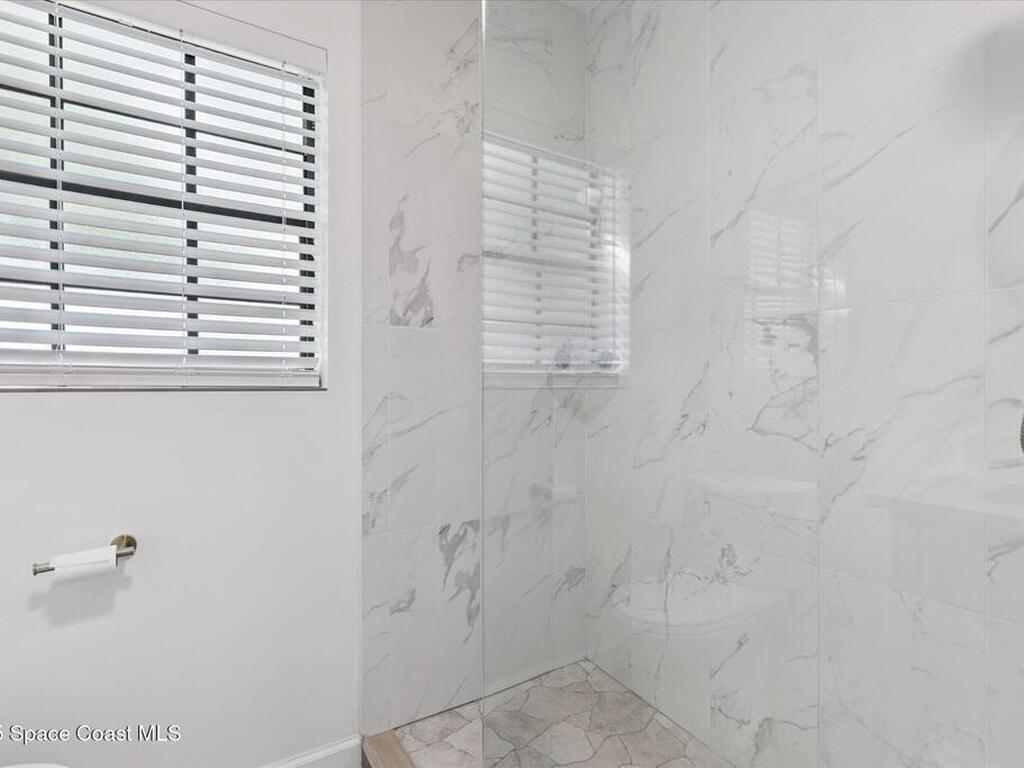 104 W Osceola Lane, Cocoa Beach, FL 32931