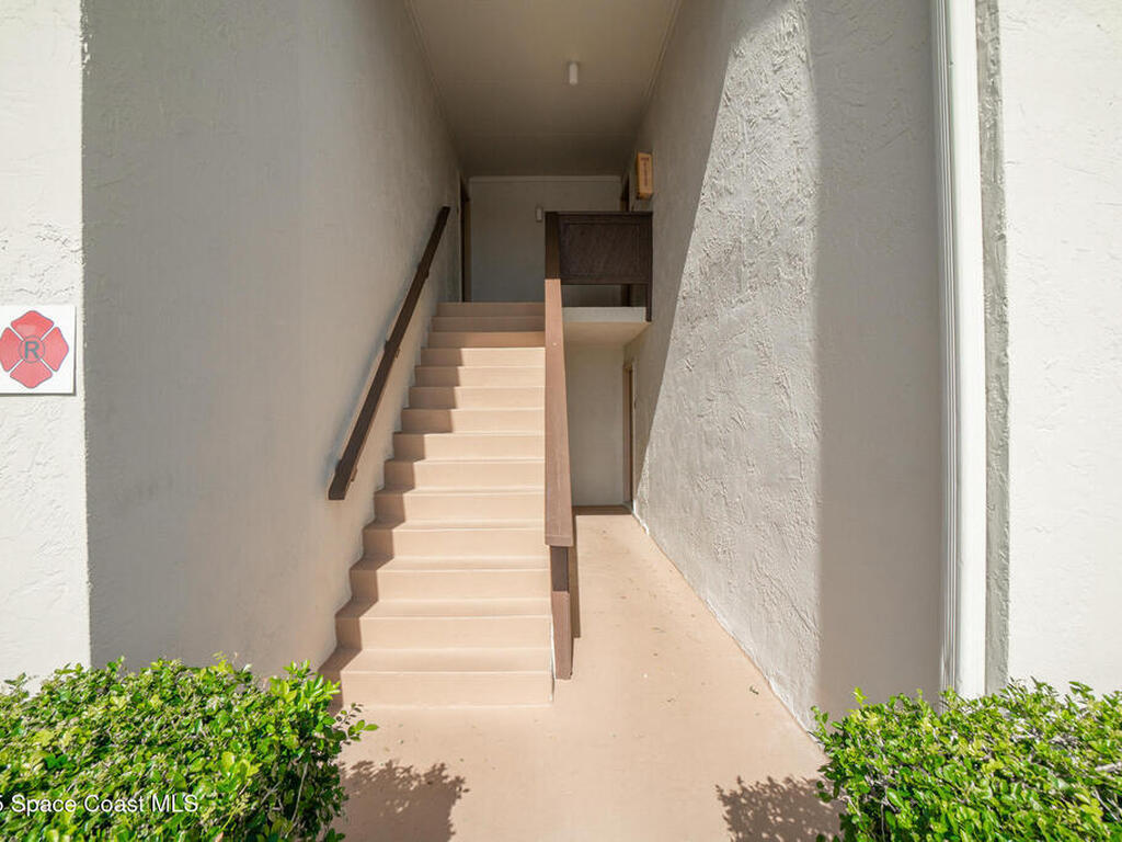 5801 N Atlantic Avenue, Cape Canaveral, FL 32920