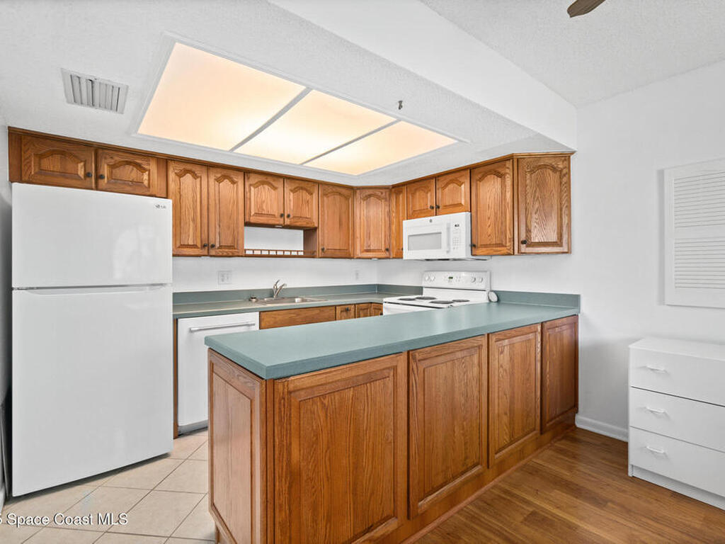 5801 N Atlantic Avenue, Cape Canaveral, FL 32920