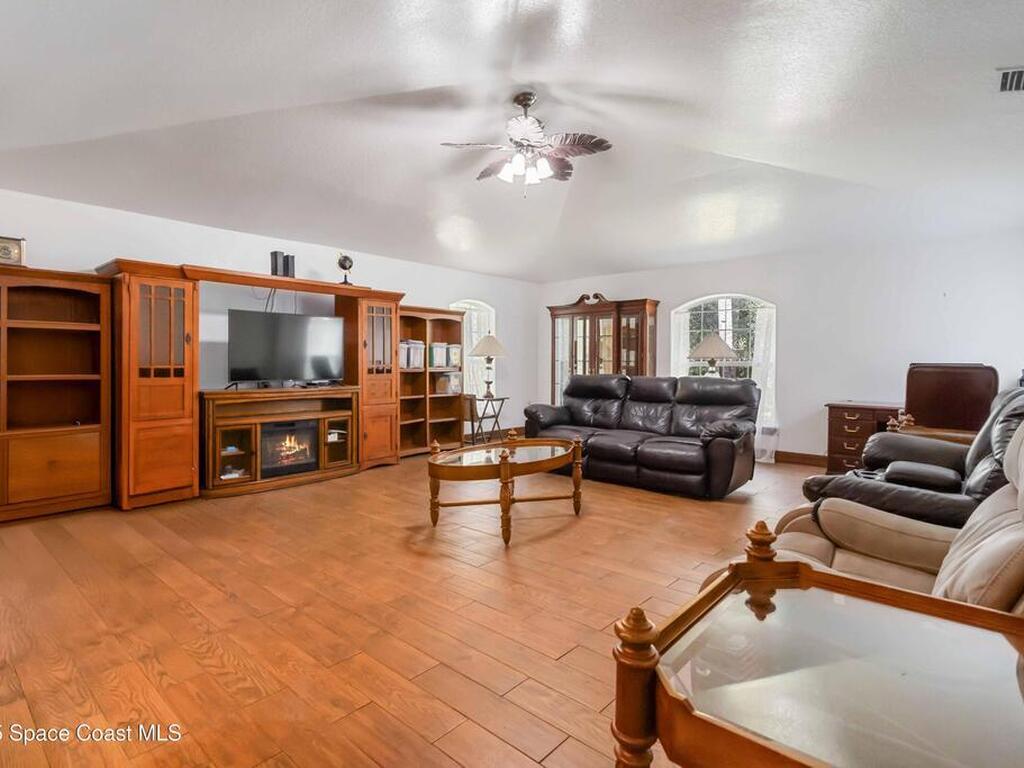 1250 Adamson Road, Cocoa, FL 32926