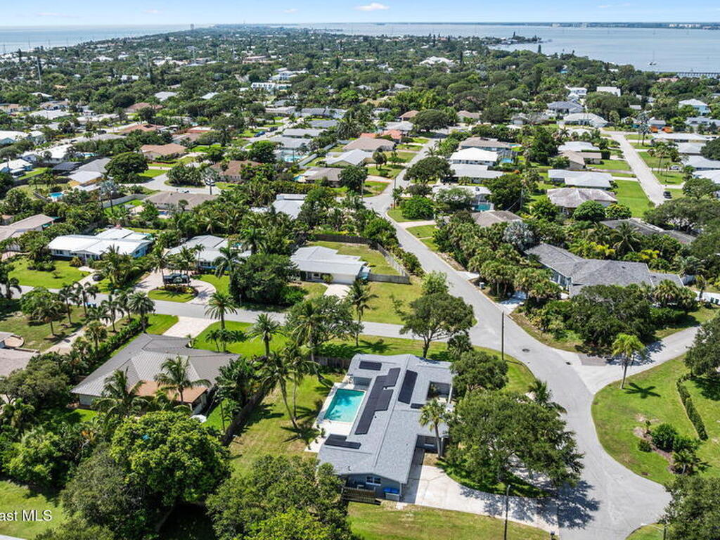 303 Shannon Avenue, Melbourne Beach, FL 32951