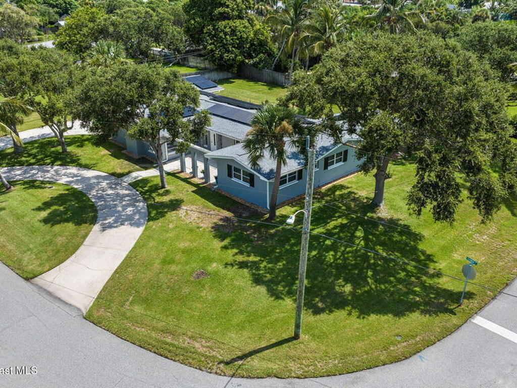 303 Shannon Avenue, Melbourne Beach, FL 32951