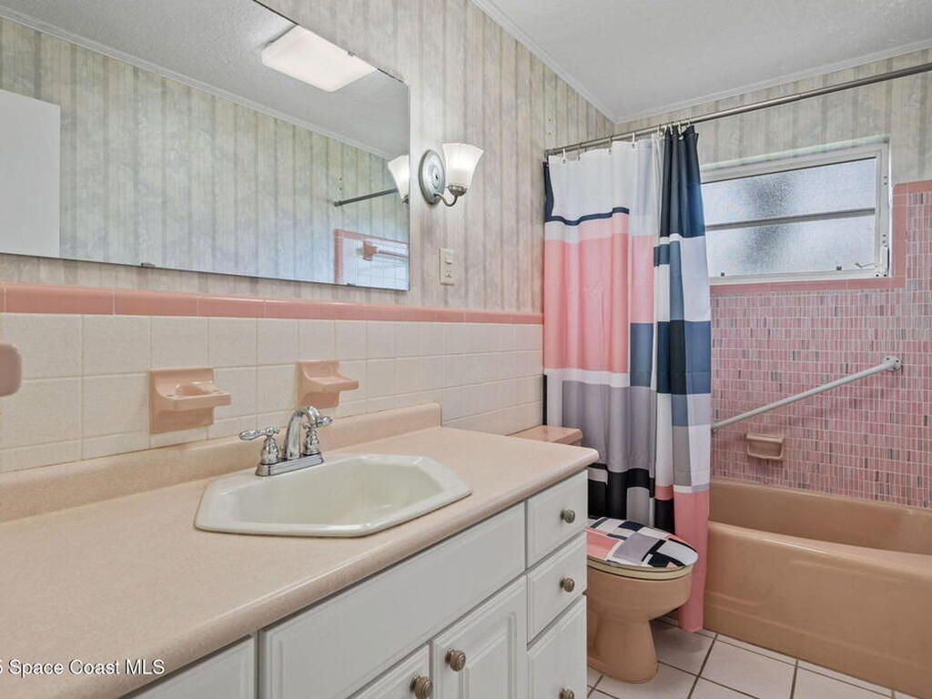 303 Shannon Avenue, Melbourne Beach, FL 32951