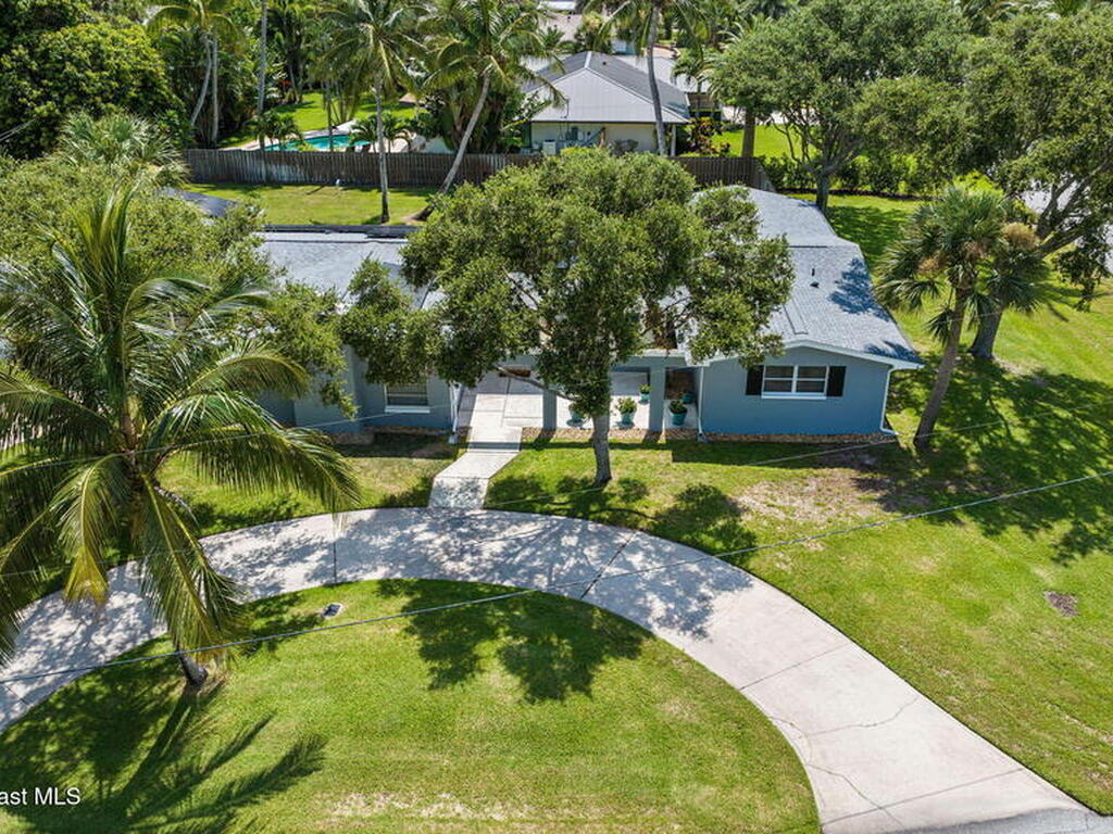 303 Shannon Avenue, Melbourne Beach, FL 32951