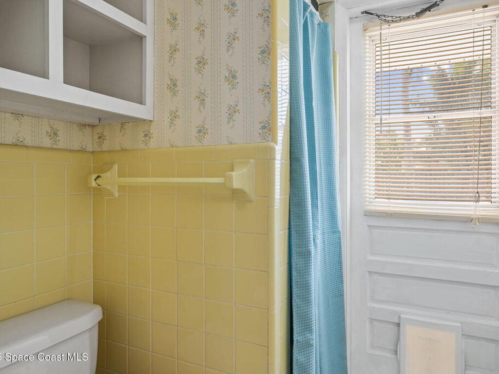 303 Shannon Avenue, Melbourne Beach, FL 32951