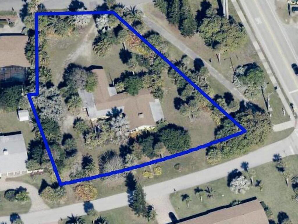 100 Tampa Avenue, Indialantic, FL 32903