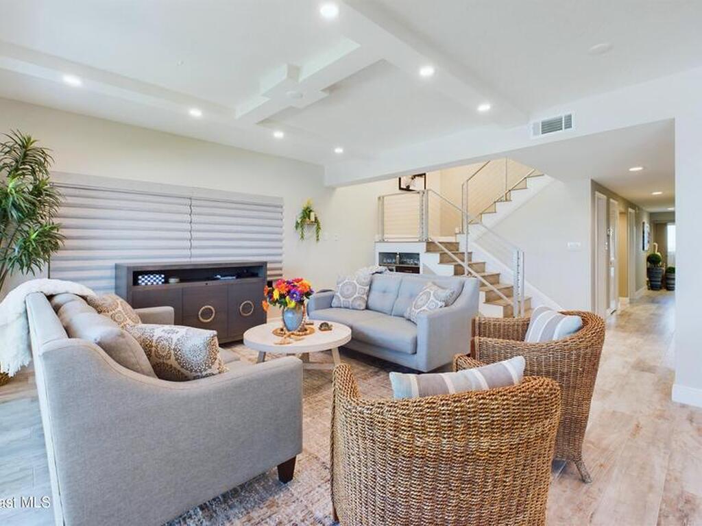 995 N Highway A1a, Indialantic, FL 32903