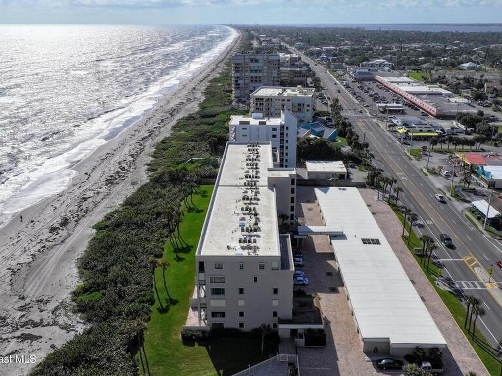 995 N Highway A1a, Indialantic, FL 32903