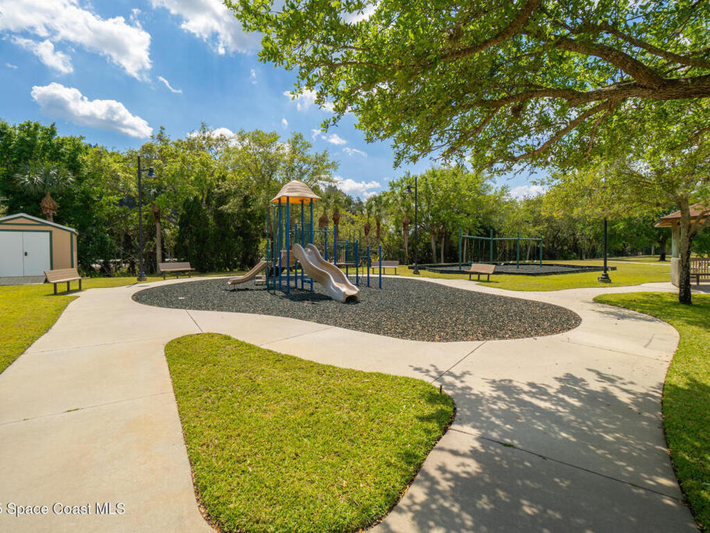 285 Dryden Circle, Cocoa, FL 32926