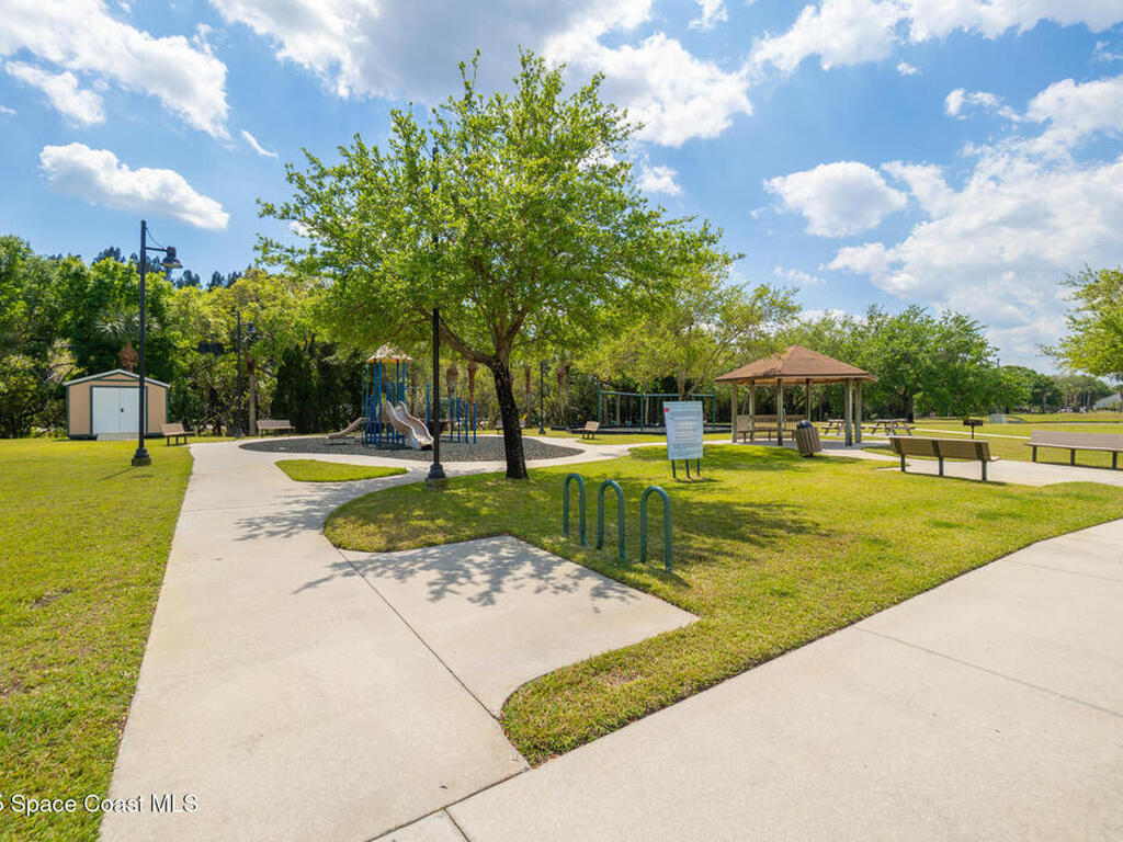 285 Dryden Circle, Cocoa, FL 32926