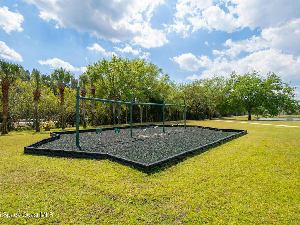 285 Dryden Circle, Cocoa, FL 32926