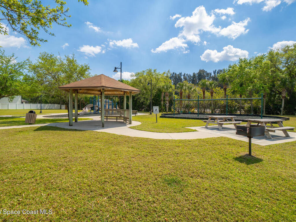 285 Dryden Circle, Cocoa, FL 32926