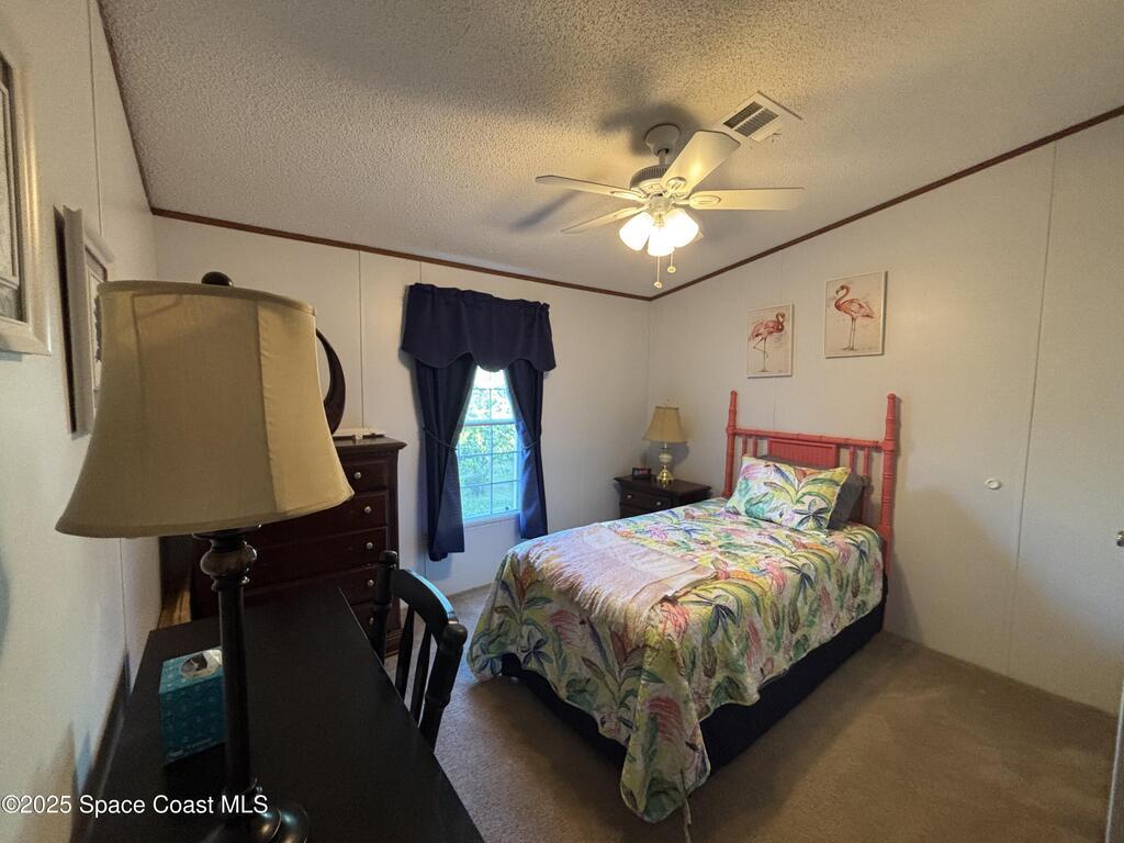9755 61st Place, Sebastian, FL 32958