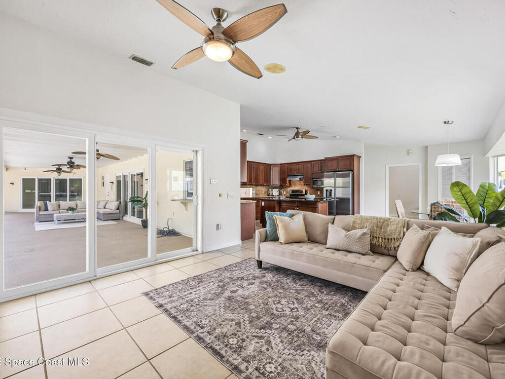 3070 Rio Plumosa, Indialantic, FL 32903