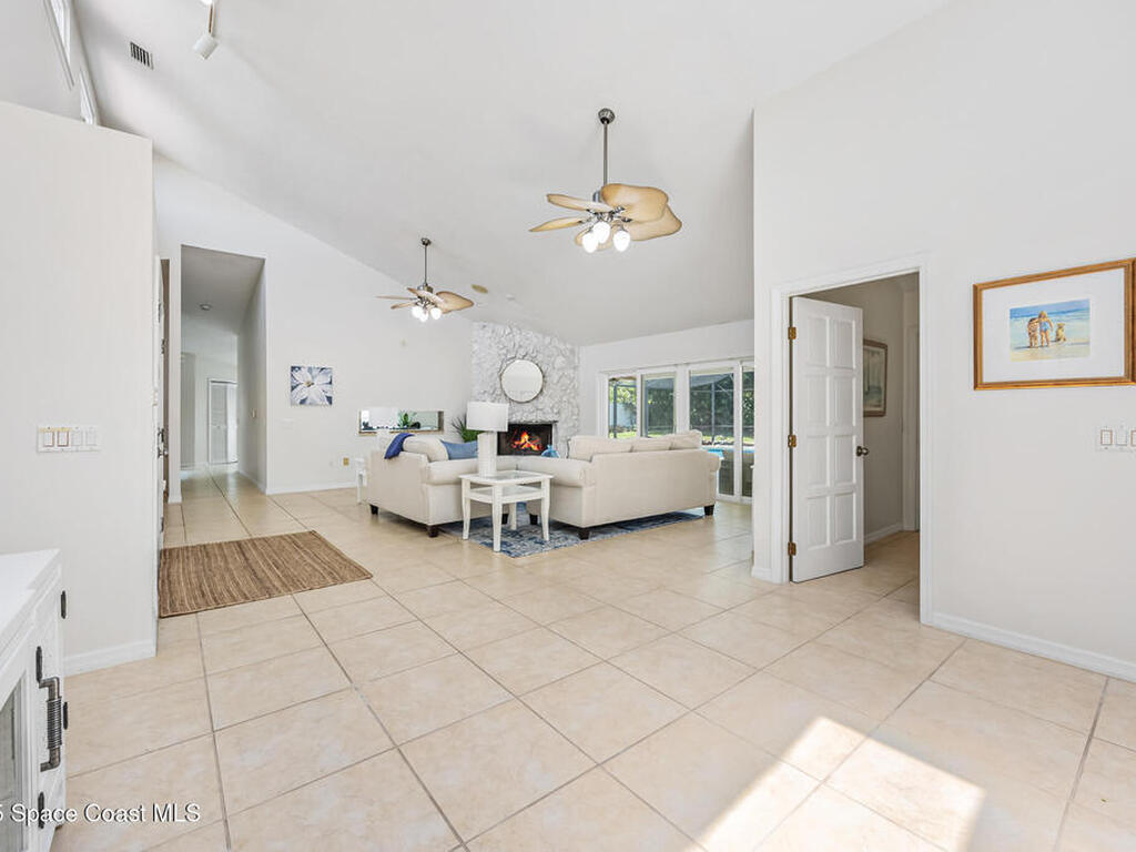 3070 Rio Plumosa, Indialantic, FL 32903