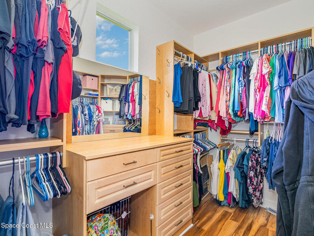 5820 Herons Landing Drive, Suntree, FL 32955