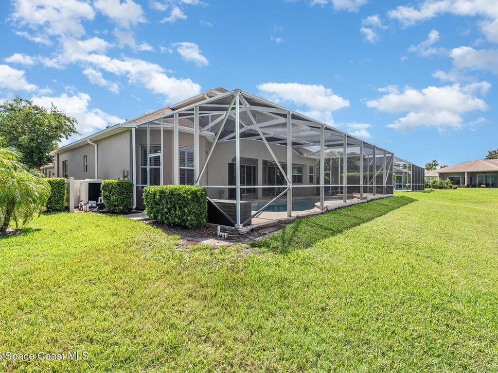 5820 Herons Landing Drive, Suntree, FL 32955