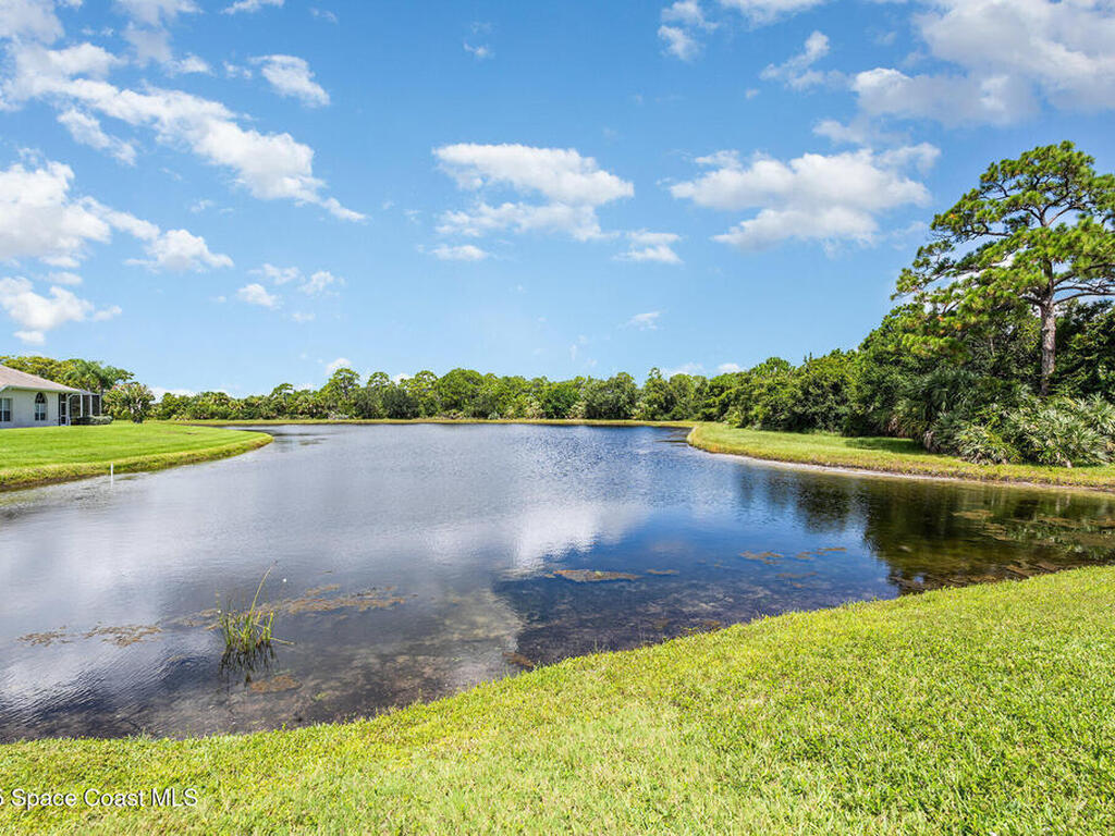 5820 Herons Landing Drive, Suntree, FL 32955