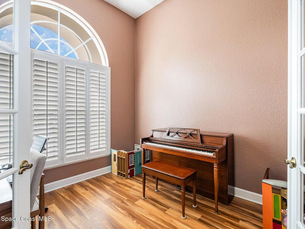 5820 Herons Landing Drive, Suntree, FL 32955