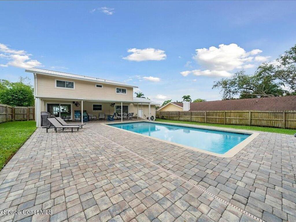 2125 Indian River Drive, Cocoa, FL 32922