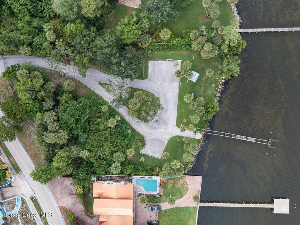2125 Indian River Drive, Cocoa, FL 32922
